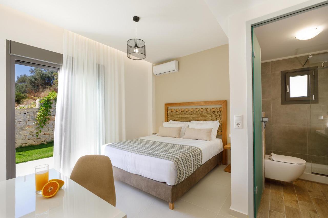 Apartment Tilio - New Apartment With Private Pool 1400M From The Beach Resmo Dış mekan fotoğraf